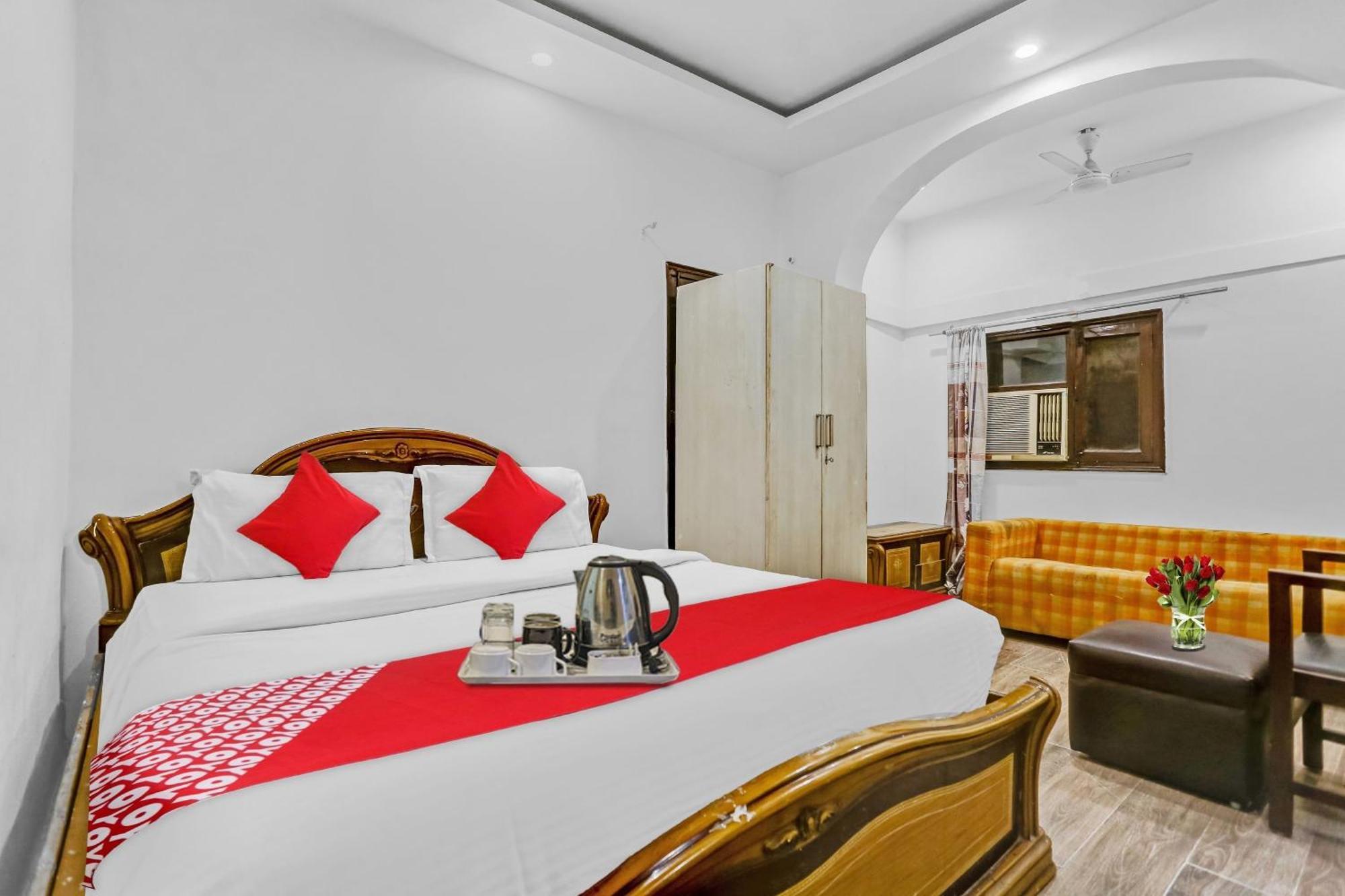 Hotel O Jangpura Inn ニューデリー エクステリア 写真